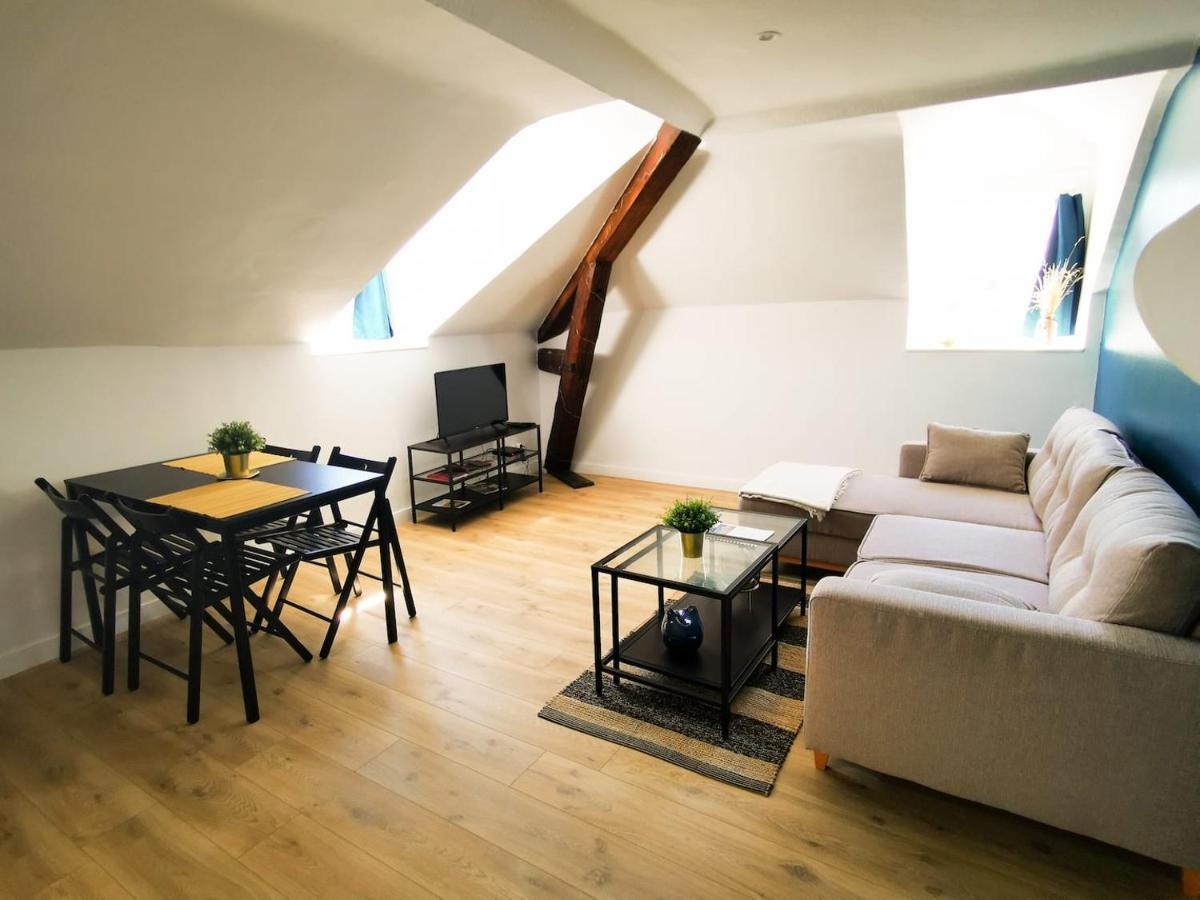 Appartement Cosy En Hypercentre - Le Petit Jules Dijon Exterior photo